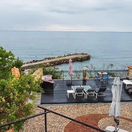 Villa Alenor | Sea View & Access