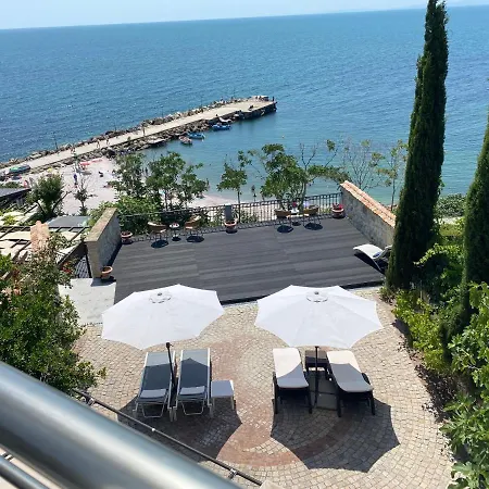 Villa Alenor- Seaview Old *