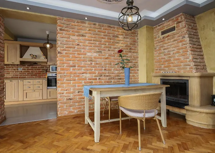 Alenor | Sea View & Access